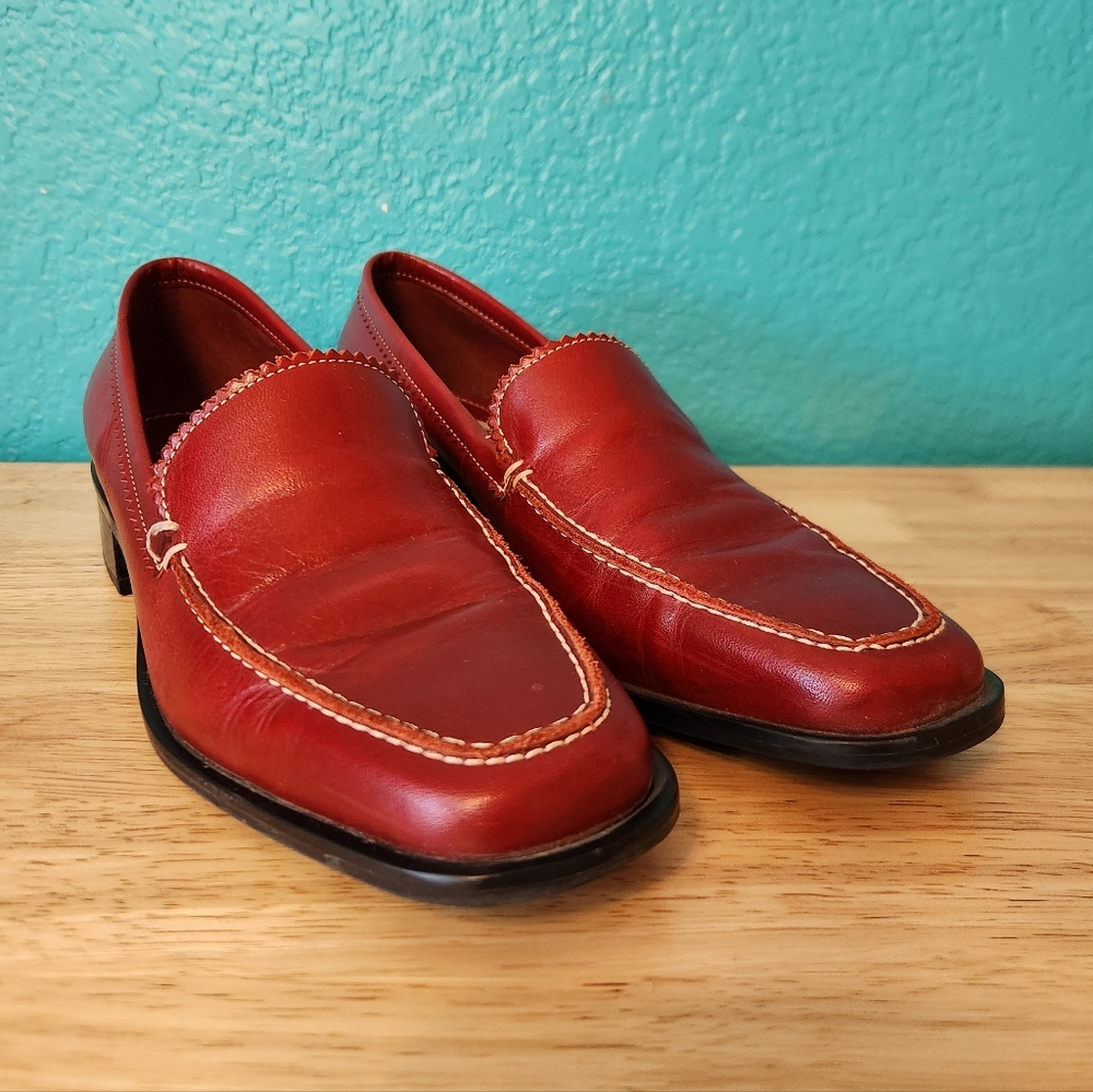 Loft‎ Women's Red Leather Slip-On Loafers, Size 7.5
